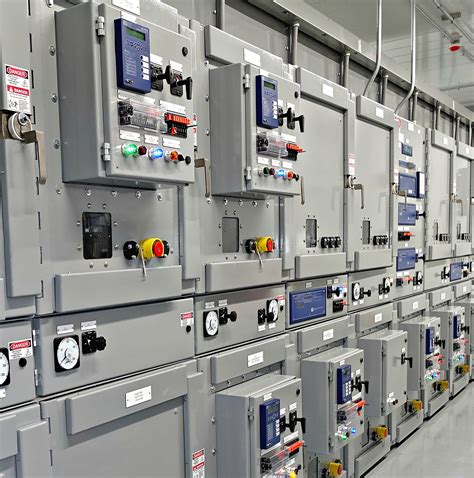 arc resistant switchgear